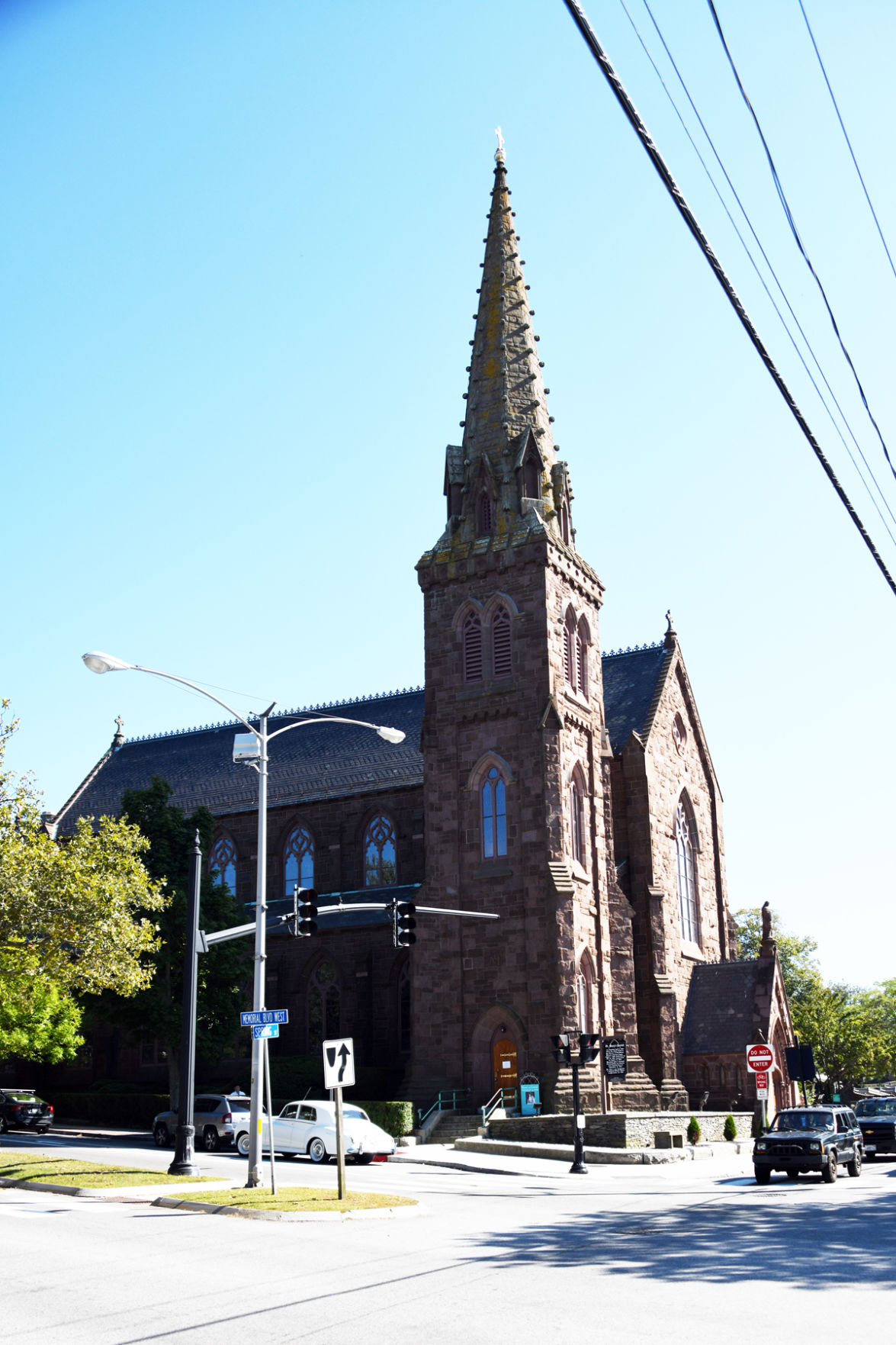 290 St. Mary's in Newport was the site of John F. Kennedy and Jacqueline Bouvier's wedding in 1953..jpg